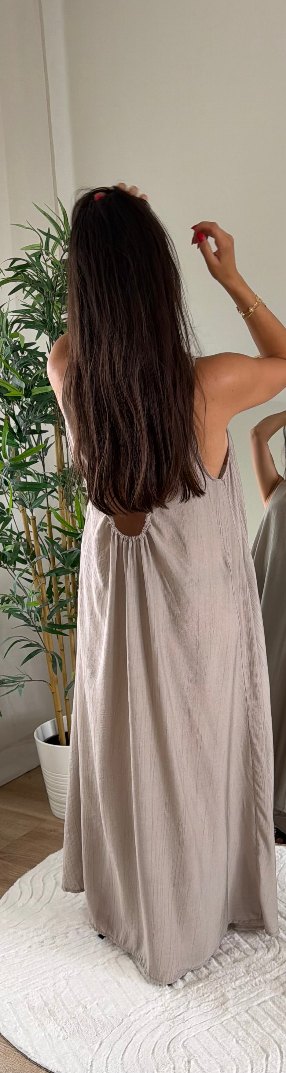 Taupe